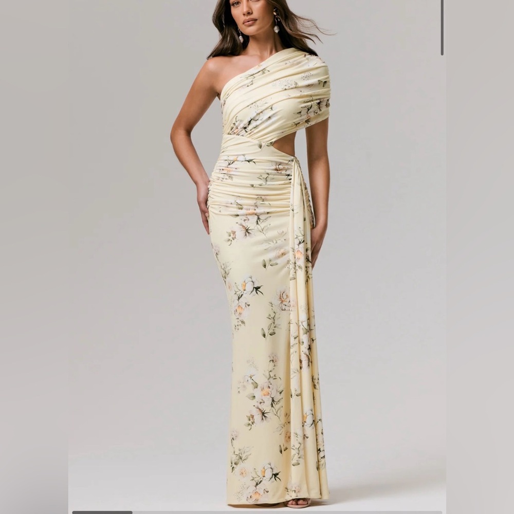 Club London OVERLOAD
Lemon Print Asymmetric Wrap Split Maxi Dress